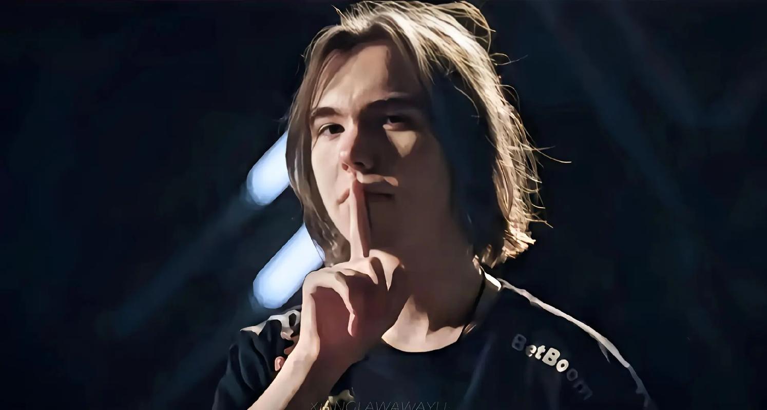 媒体人：TES要抢到Homme，明年世界赛门票应该有保证