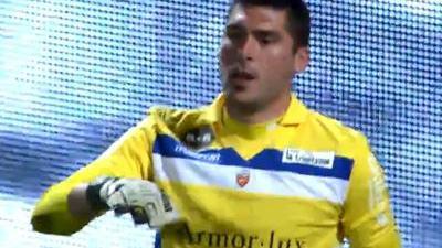 欧冠前瞻：巴萨誓报攻占诺坎普之仇，法兰克福刚经历客场惨案（欧冠前瞻：巴萨誓雪诺坎普之耻，法兰克福刚遭客场惨败）