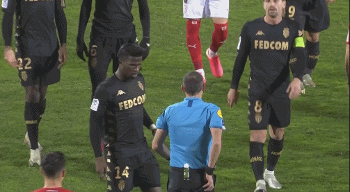 弃用世界第三，王励勤出狠招！国乒大洗牌奥运赌注，21岁新星重用