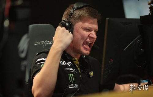 目前T1以7-1位列LCK联赛榜首，GEN和LSB都是6-2 Oner也以600点的POG点数来到排行榜第一名